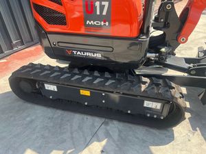 Envío Gratis: Mini Excavadora MCH U17 de 1.7 Toneladas, Excavadora Compacta Motorizada con Controles de Joystick y Tren de Rodaje Expandible - Product Image 4