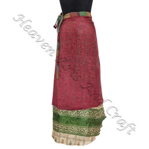 Vente en gros de jupe portefeuille en soie, vêtements japonais pour femmes, jupe enroulée longue en soie vintage Sari réversible à 2 couches Bohème - Product Image 1