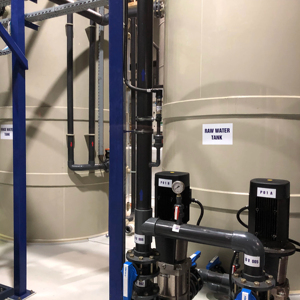 ระบบกรองน้ำแบบออสโมซิสผันกลับขนาดกะทัดรัดสำหรับอุตสาหกรรมอาหาร |   โรงงานบำบัดน้ำ RO ได้รับการรับรองมาตรฐาน ISO9001 ผลิตจากสแตนเลส SS304 - Product Image 1