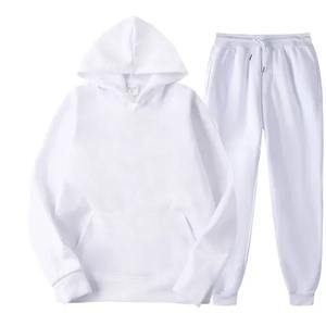 Vêtements de jogging pour hommes avec logo personnalisé Tech Survêtement d'hiver écologique de grande taille Survêtement de sport avec logo personnalisé - Product Image 1