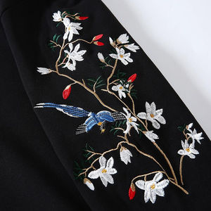 เสื้อฮู้ดผ้าฝ้าย100% ล้วนสำหรับผู้ชายเสื้อฮู้ดปักลายสำหรับฤดูใบไม้ร่วง - Product Image 4