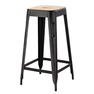Tabouret de Bar Antique Vintage Industriel Rouillé en Fer Noir Finition en Cuir avec Dessus en Bois pour Bars à Domicile Cuisines Fermes Centres Commerciaux Salles - Product Image 3