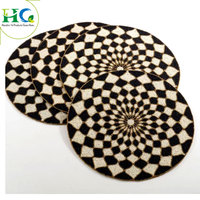 Napperons et tasse de qualité supérieure rencontrés avec des napperons de table à manger en perles de verre à vendre par les exportateurs indiens