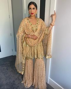 Robe de styliste Sharara, belle couleur, robes de Boutique de styliste, Collection plazzo, costume Long Kameez 2022 - Product Image 1