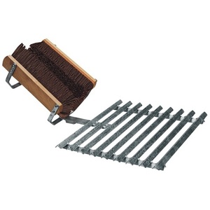 Tapis de sol extérieur galvanisé MBA 500 x 500 mm pour usage extérieur - Product Image 1