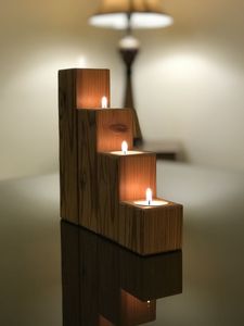 Portavelas de Madera Maciza de Roble de Primera Calidad, 4 Niveles, para Velas de Té, Centro de Mesa Escalonado para Decoración de Hoteles, Restaurantes y Hogares de Lujo, Hecho a Mano - Product Image 4