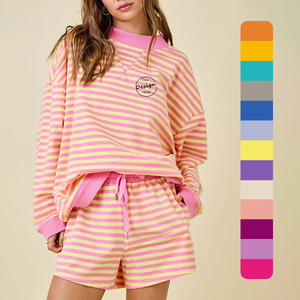 Conjunto de Dos Piezas de Sudadera y Pantalones Cortos de Felpa Francesa a Rayas Lisas Bordadas Personalizadas, Ropa Deportiva Estampada, Conjuntos de Sudadera con Cuello Alto - Product Image 1