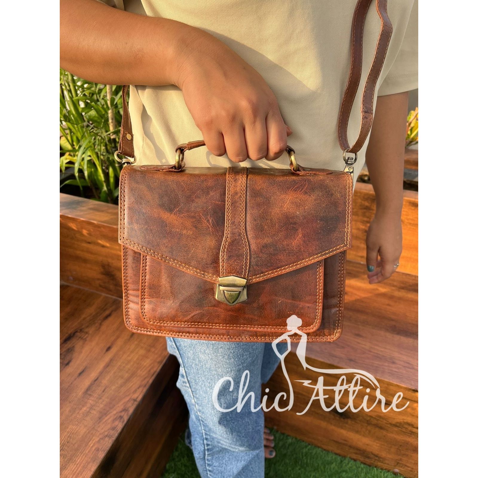 สีน้ำตาล