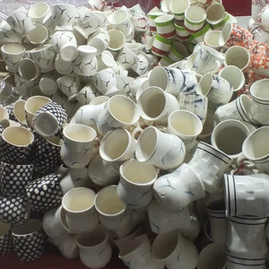 ถ้วยน้ำเซรามิกสไตล์นอร์ดิกย้อนยุคดีไซน์ใหม่ถ้วยน้ำดินกาแฟภาชนะสำหรับใส่เครื่องดื่มขนาด11ออนซ์