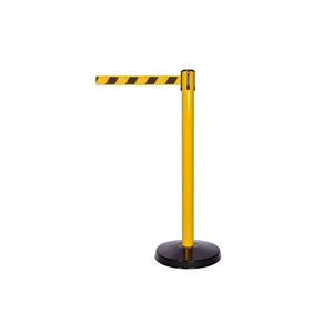 Barrera de Tráfico Retráctil Q Stand Amarilla y Negra con Cinta, Metálica Reflectante de Grado Ingeniería Pintada Electrostáticamente para Control de Multitudes - Product Image 2
