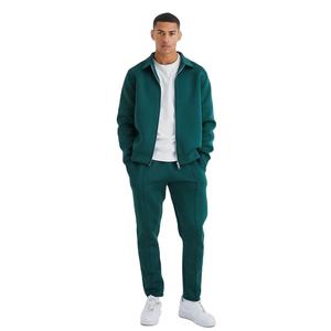 Ensemble de survêtement pour homme vert foncé avec veste à col et fermeture éclair intégrale et pantalon de survêtement assorti, Vêtements en gros OEM ODM - Product Image 1