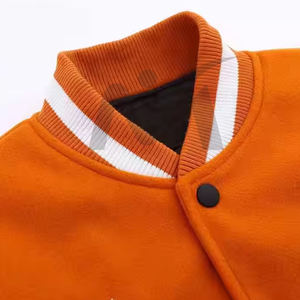 2025 nouveau Design veste universitaire pour hommes épais chaud laine Logo personnalisé collège Bomber Baseball veste PU cuir manches classique - Product Image 4