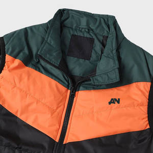 Vente en gros de gilet bouffant pour hommes avec logo personnalisé, col montant, style rue haute, en polyester imperméable pour l'extérieur - Product Image 6