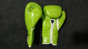 2024 último diseño al por mayor logotipo personalizado gimnasio entrenamiento gimnasio guantes 8oz 10oz 12oz 14oz PU cuero impermeable BHRIGHT WAY - Product Image 3