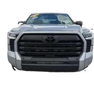 SUV d'occasion 2024 Ultra-Luxe Type Couronne Diesel R17 Automatique 4 Places Toit Panoramique en Bon État - Product Image 3