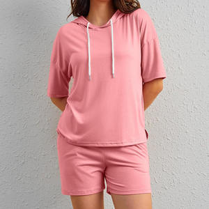 100% coton en gros personnaliser nouveauté vêtements 2024 vêtements de mode sweat à capuche surdimensionné et short de survêtement ensemble pour les femmes - Product Image 2