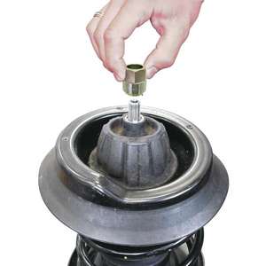 ประแจแกนโช้คอัพ Gedore KL-0050-51 สำหรับรถยนต์เมอร์เซเดส W203 - Product Image 2