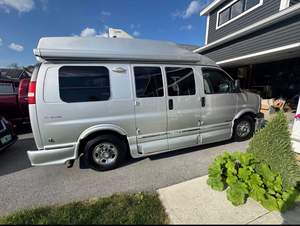 Vente flash : camping-cars mobiles tout-terrain, caravanes de voyage. - Product Image 2