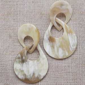 Pendientes de Cuerno Natural de Calidad, Estilo Amor, Hechos a Mano, Modernos, Ecológicos, Joyería de Cuerno de Búfalo para Boda - Product Image 4