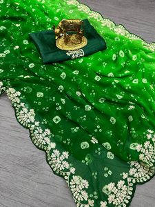Sari en Georgette pur avec imprimé Bandhani Jodhpur, magnifique travail de Pita dans la séquence C~Pallu, travail de Butti sur la bordure du sari - Product Image 6