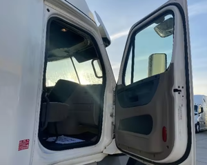 El mejor!! Cabeza Tractora de Camión Diésel de Alto Rendimiento 6x4 con Cabina Dormitorio para Transporte Logístico de Larga Distancia - Product Image 3