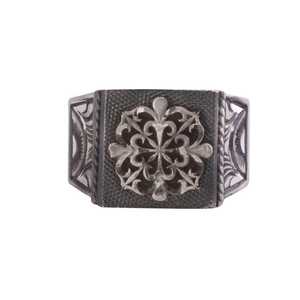 Bague pour homme en argent sterling 925, motif carré gravé, bijou artisanal, sertissage invisible, rhodié, pour usage quotidien - Product Image 4