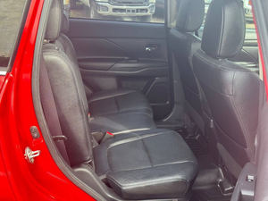 UTILISÉ-MITSUBISHI -OUTLANDER SEL- S-AWC PRÊT-À EXPÉDIER-DE PORT À PORTE-LIVRAISON - Product Image 3