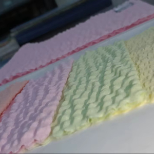 Tissu pop-corn fantastique le plus vendu-58 "de largeur mélange polyester/coton pour hommes et dames à un prix abordable - Product Image 1