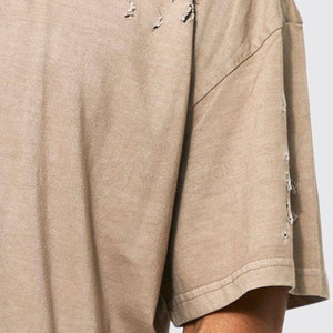 เสื้อยืดผู้ชายสั่งทำพิเศษ ผ้าฝ้ายผสมโพลีเอสเตอร์ รีไซเคิล ทรงดิสเทรส สีและโลโก้ตามสั่ง แห้งเร็ว ระบายอากาศดี ดีไซน์ล่าสุด - Product Image 4