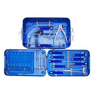 Système de plaque cervicale antérieure manuelle réutilisable de qualité supérieure en acier inoxydable orthopédique de classe I maxillo-faciale - Product Image 1