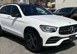NUEVO ORIGINAL 2021 Medes GLC 300 SUV 4MATIC - Product Image 2