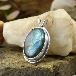 Pendentif en labradorite naturelle, pierre précieuse, argent sterling 925, bijoux faits à la main, cadeau d'anniversaire pour femmes et enfants, certifié IGI - Product Image 5