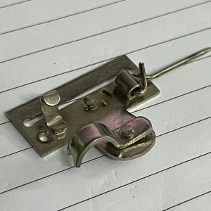 <b>Metal</b> Bar Badges - Product Image 3