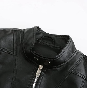 2024 nouveau Design femmes motard en cuir véritable veste décontracté coupe ajustée décontracté Style moderne respirant femmes vestes du Pakistan - Product Image 2