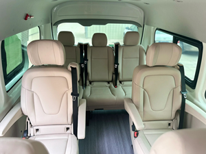 Minibús Comercial de 16 Plazas con Techo Alto y Puerta Corredera para Transporte de Pasajeros Multiusos, Modelo 2024, en Venta - Product Image 4