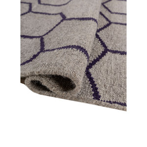 พรมลายเรขาคณิตอินดัสบาร์สีเทาและสีดำ ทอแบบแบน ทำจากขนสัตว์และวิสโคส สำหรับบ้าน รุ่น ADWV-13009 - Product Image 2