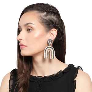 Pendientes Redondos Populares de Alta Calidad, Pendientes Bordados Elegantes Hechos a Mano, Joyería Artesanal de Diseño Creativo y Único - Product Image 4