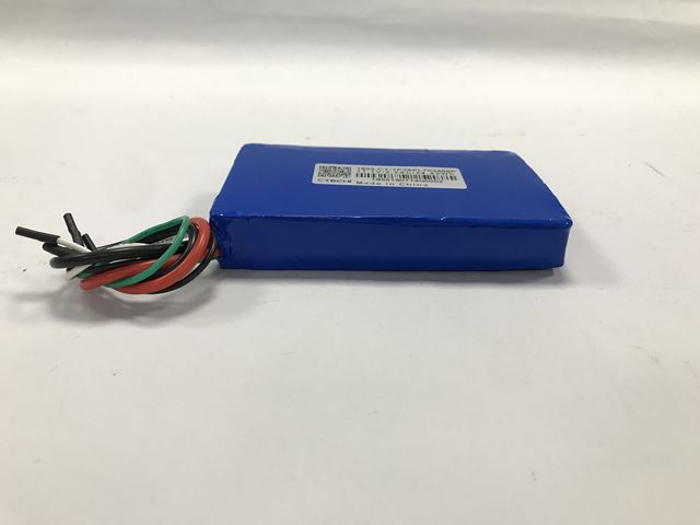 High Discharge 11.1V 2.2Ah 24.4Wh Rechargeable Li-ion Battery for RC Models Transmitter Receiver