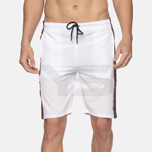 กางเกงขาสั้นวิ่งน้ำหนักเบาสำหรับผู้ชายออกแบบได้ตามต้องการเอวยางยืดลายพื้นสไตล์ลำลองผลิตโลโก้ส่วนตัวได้ตามต้องการ - Product Image 2