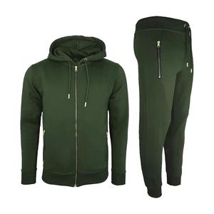 Chándal deportivo de invierno para hombre 2026 con cuello con capucha transpirable Último estilo más vendido Mejor hecho en Pakistán MOQ bajo - Product Image 1