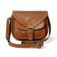 Sac fourre-tout vintage chic en cuir véritable marron pour femme, style mode avec rivets, chaînes de perles et fermeture éclair