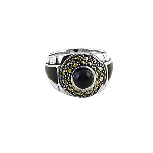 Bague en argent 925 avec onyx et marcassite taille radiant, motif géométrique classique, bijoux fins pour homme, plaqué rhodium - Product Image 1