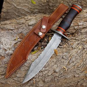 Cuchillo Bowie de Caza Hecho a Mano con Acero de Damasco y Mango de Cuero, 58HRC, Premium, Forjado, OEM, Personalizable, Coleccionable, de Alta Calidad - Product Image 1