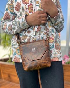 Nouveau sac à main en cuir véritable Crunch pleine fleur fait à la main femmes élégantes en cuir véritable Vintage utilisation de bureau sac à bandoulière - Product Image 1