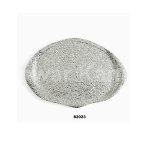 Plateau rectangulaire en métal argenté le plus vendu avec poignée et poli brillant pour la décoration de la cuisine et de la table à manger - Product Image 2