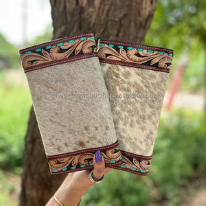 กระเป๋าสตางค์หนังแท้สำหรับผู้หญิงกระเป๋าคลัทช์หนังวัวแบบสั่งทำ - Product Image 5