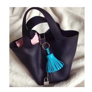 Custom Wholesales High Quality Sheepskin Leather Tassel Bag Charm Keychain Car Keyring For Key Accessories