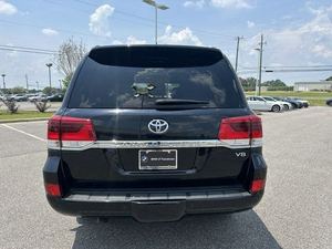 Usado 2020 To-yo-ta La-nd Cru-iser V8 Her-itage Edition AWD LHD - Product Image 6