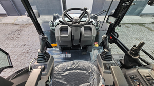 Hydromek HMK 102B Supra K4 Euro 5 220HP para Tractor de Ruedas con Motor Diésel y Rodamientos para Construcción y Agricultura - Product Image 4
