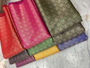 Vente en gros 100% tissu de soie tricoté Jacquard biologique vêtements imprimés de luxe pour la décoration intérieure mariages robe de brocart artisanat - Product Image 4